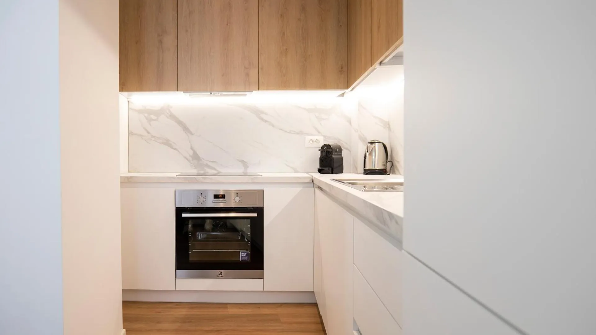 Apartment Muz Studios Tirana